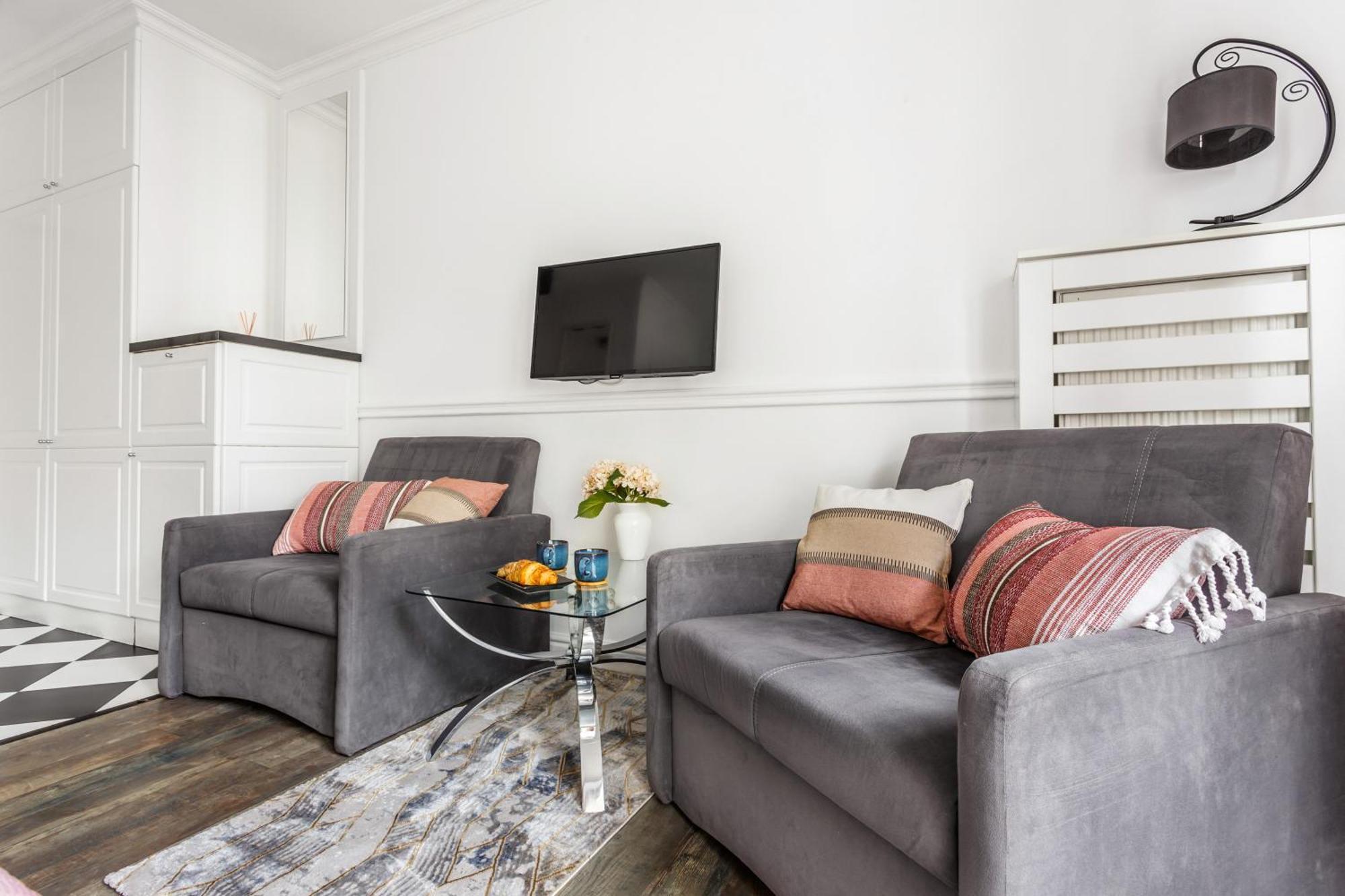 Charming Apartment In The City Center Varşovia Exterior foto